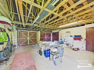 Garage- click for photo gallery